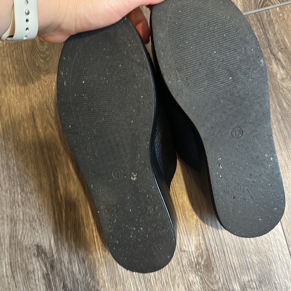 Seyechelles Goodies Leather Slides - Picture 4 of 4